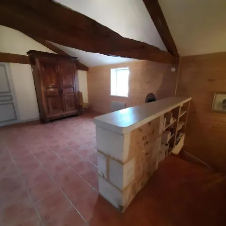 La Queue Rousse - Maison Ancienne Avec Cheminee Et Jardin Cloture - Fr-1-653-132