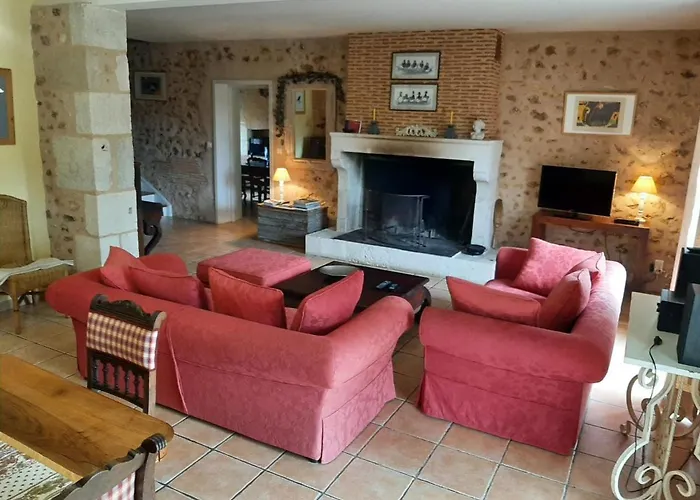 La Queue Rousse - Maison Ancienne Avec Cheminee Et Jardin Cloture - Fr-1-653-132 度假居