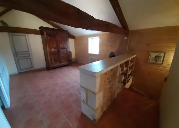 La Queue Rousse - Maison Ancienne Avec Cheminee Et Jardin Cloture - Fr-1-653-132