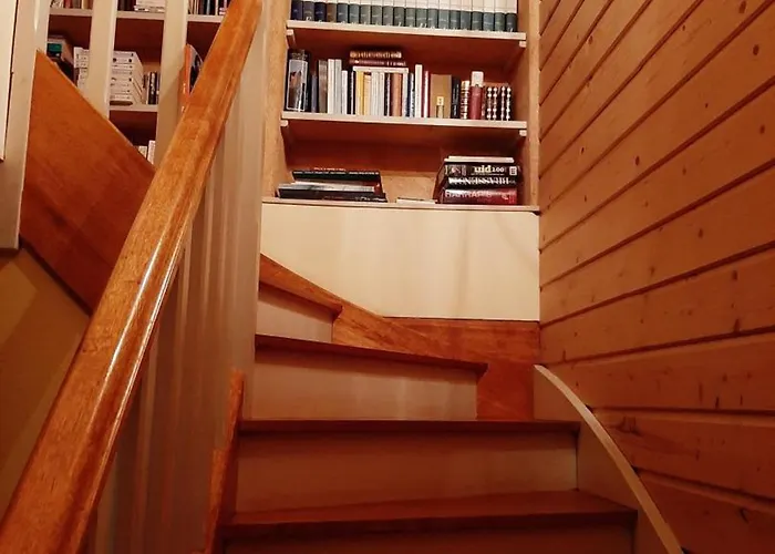 La Queue Rousse - Maison Ancienne Avec Cheminee Et Jardin Cloture - Fr-1-653-132 Montembœuf