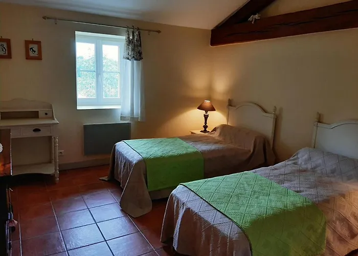 La Queue Rousse - Maison Ancienne Avec Cheminee Et Jardin Cloture - Fr-1-653-132 度假居 *